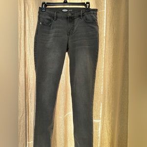 Old Navy Super Skinny Jeans